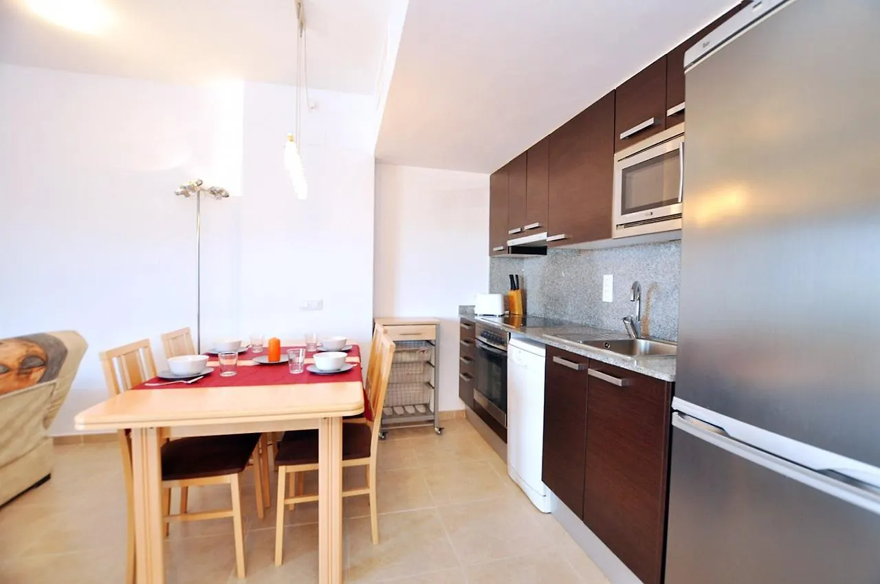 1153 Les Marines Garbi Apartment Roses